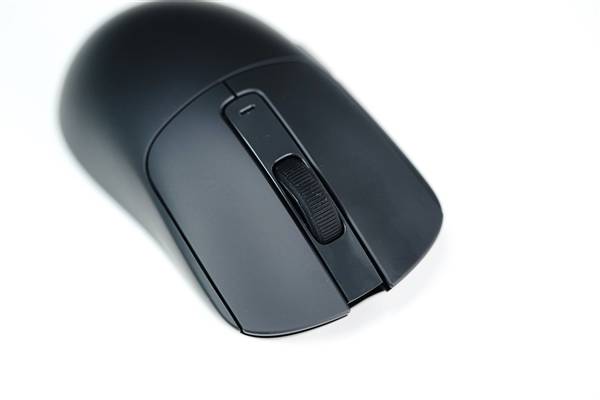 原相PAW3955XM传感器！小米电竞鼠标2图赏