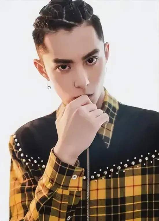 靠综艺立足内娱，王鹤棣低情商发声，彻底堵死自己综艺路
