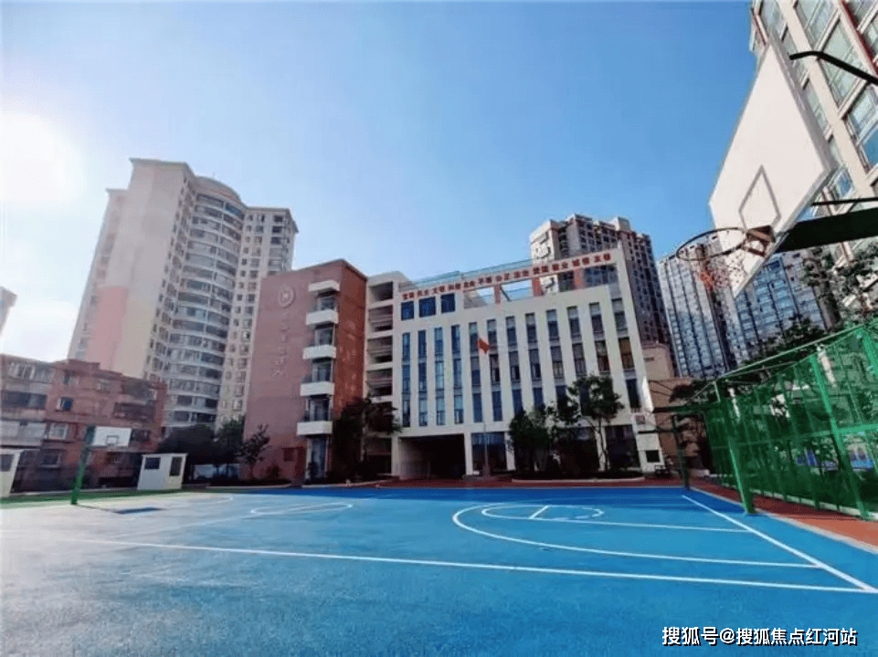 震撼来袭！2026昆明中铁壹号峯景全新认证售楼部电话首次曝光！深入剖析5月售楼处公告，全方位揭秘房价详情、在售户型面积范围及最新优惠活动 ...