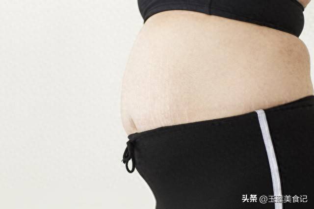 原创            161斤瘦到110斤！大肚腩全靠这碗刮油汤，太绝了！