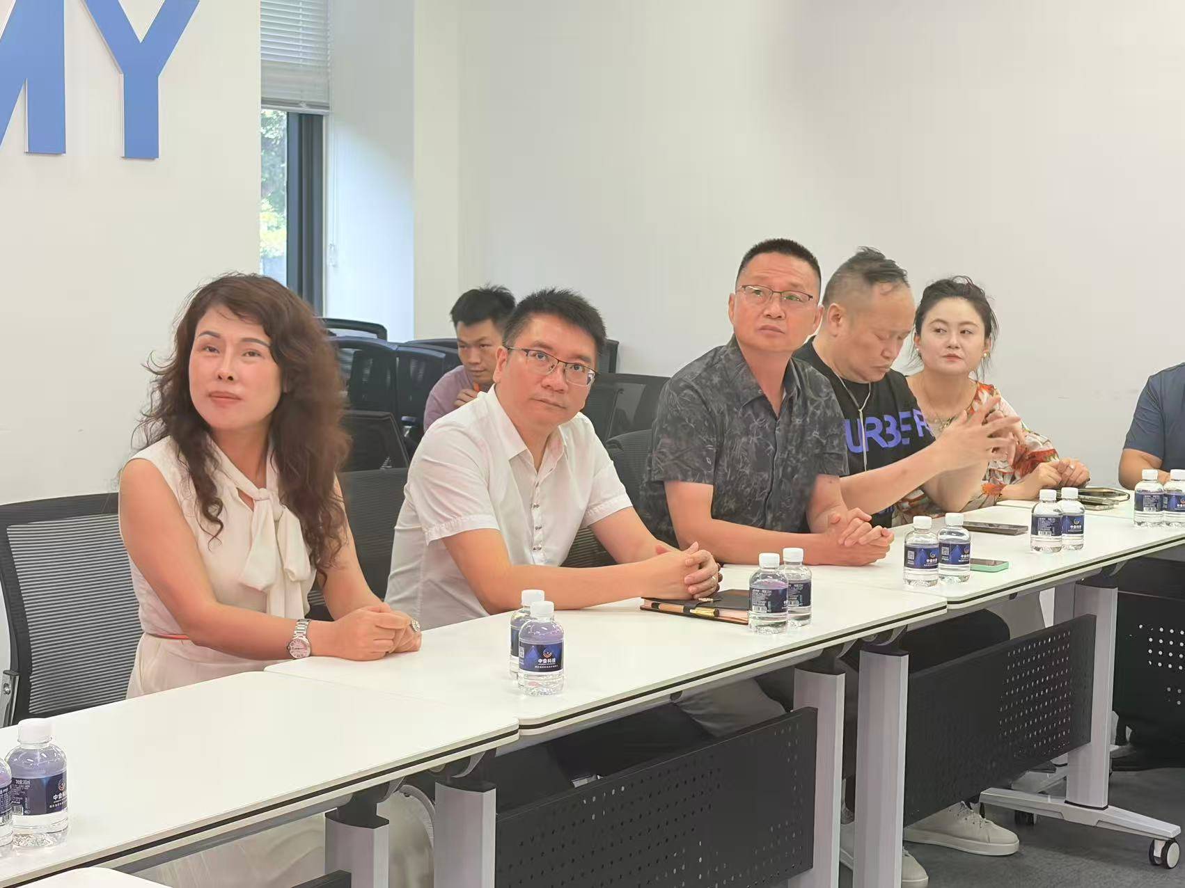 中食科技与华南理工大学构建常态化校企战略合作新格局