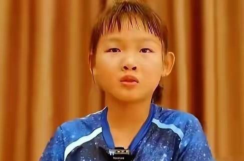 6月9日：董路带的队伍里，竟然藏着个12岁小女孩！打中卫踢懵欧洲豪门