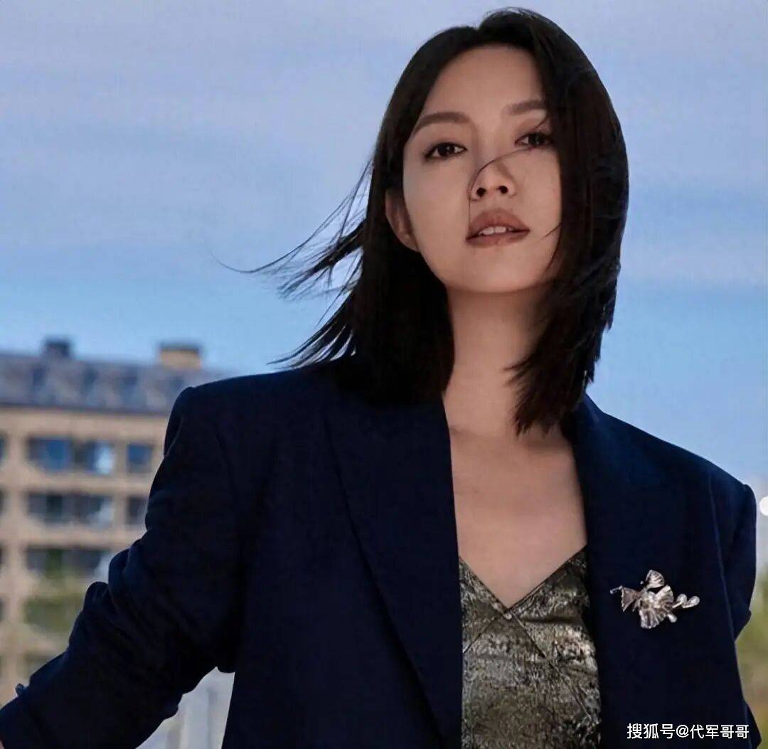 42岁张梓琳近况曝光!嫁给聂磊生下2个女儿,如今婚姻幸福被宠成公主