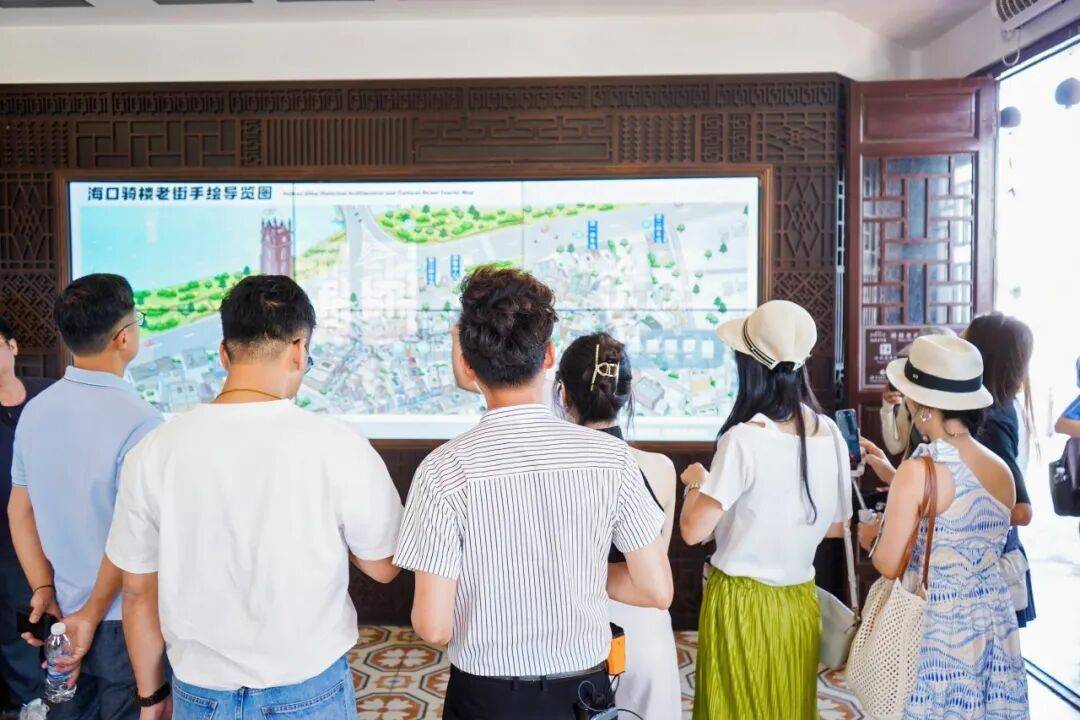 港漂圈走进海南:从航天发射场到自由贸易港,看见一座正在变化的岛屿(图1) 港漂圈走进海南:从航天发射场到自由贸易港,看见一座正在变化的岛屿(图1)