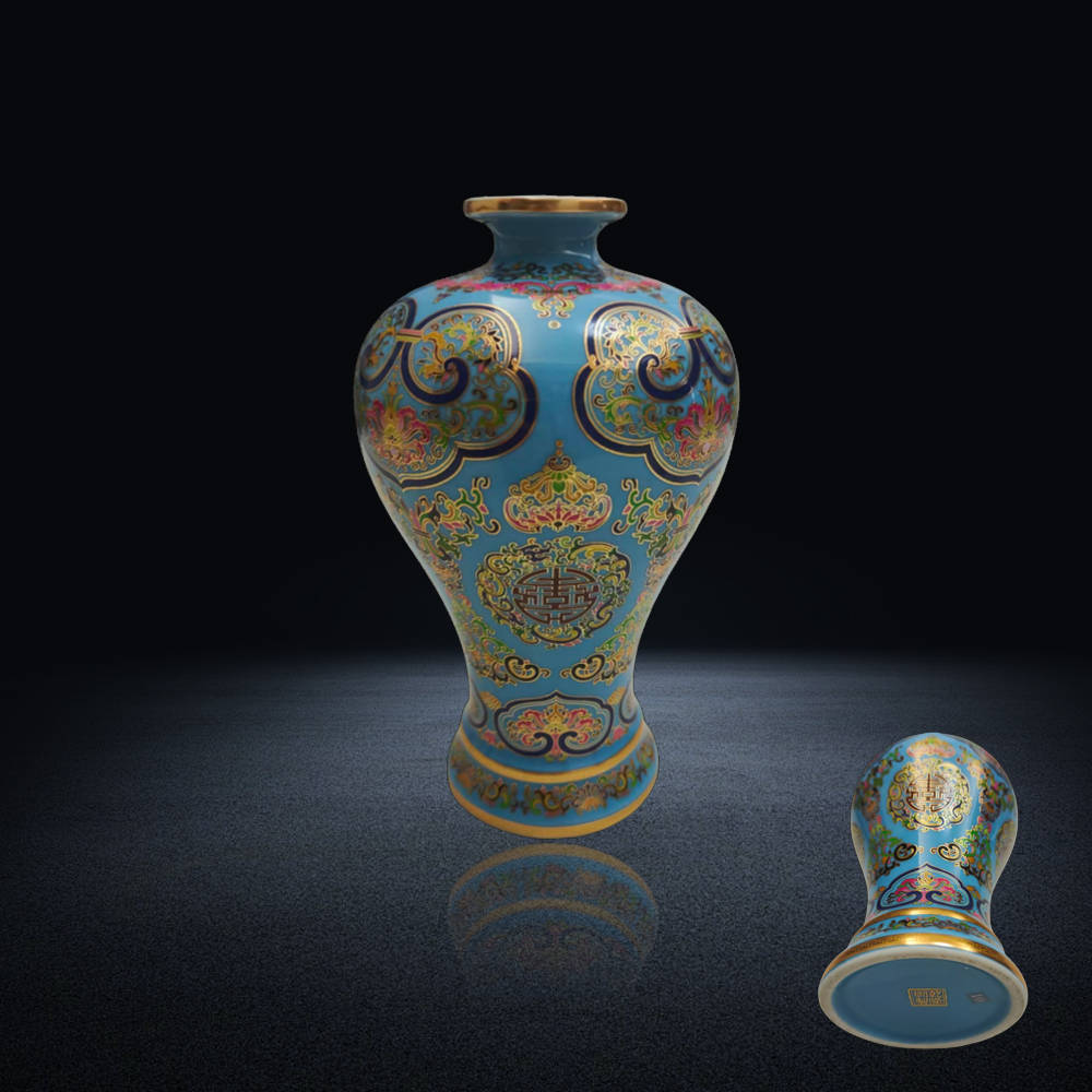 【林先生私人珍藏】精品瓷器推荐——蓝釉描金缠枝梅瓶
