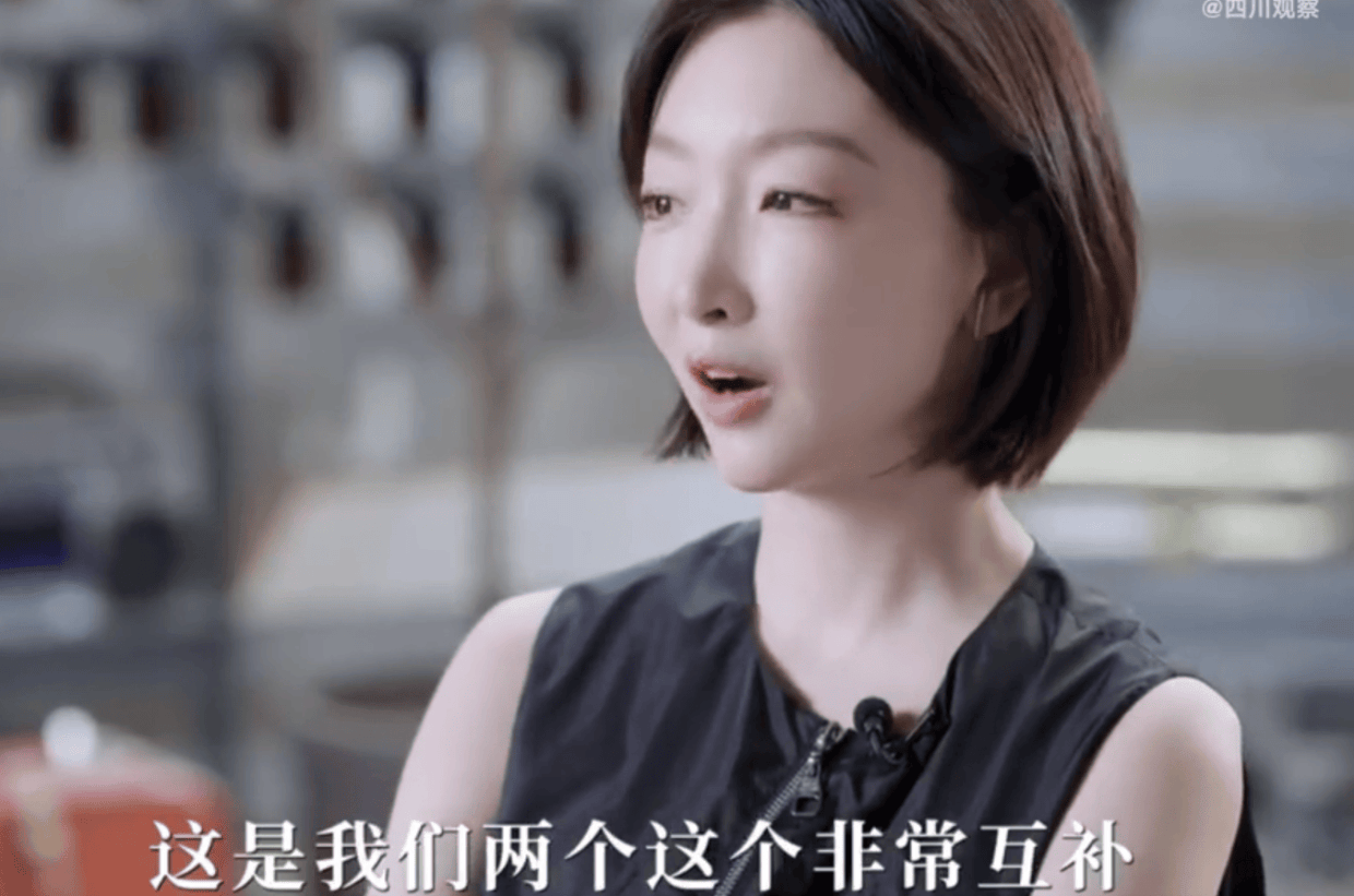 周冬雨谈与马思纯友情:性格互补,情深意重