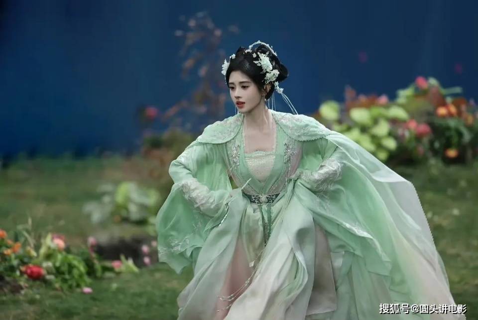 当前很火的五部电视剧,《野狗骨头》跌至第二,你在追哪一部?