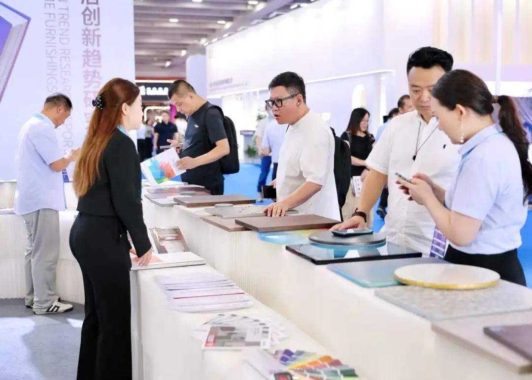 涂家具丨涂装万象，木韵风华！展辰出彩广州建博会 