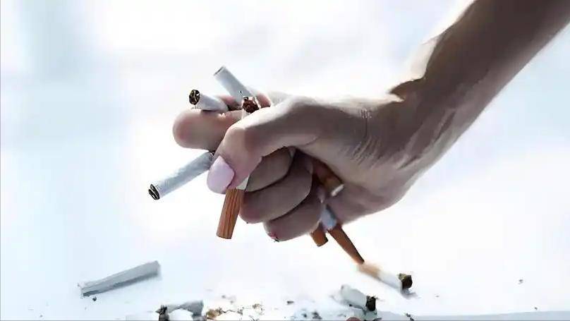 原创            调查发现：男性若突然戒烟，用不了多长时间，肝脏或出现3个变化