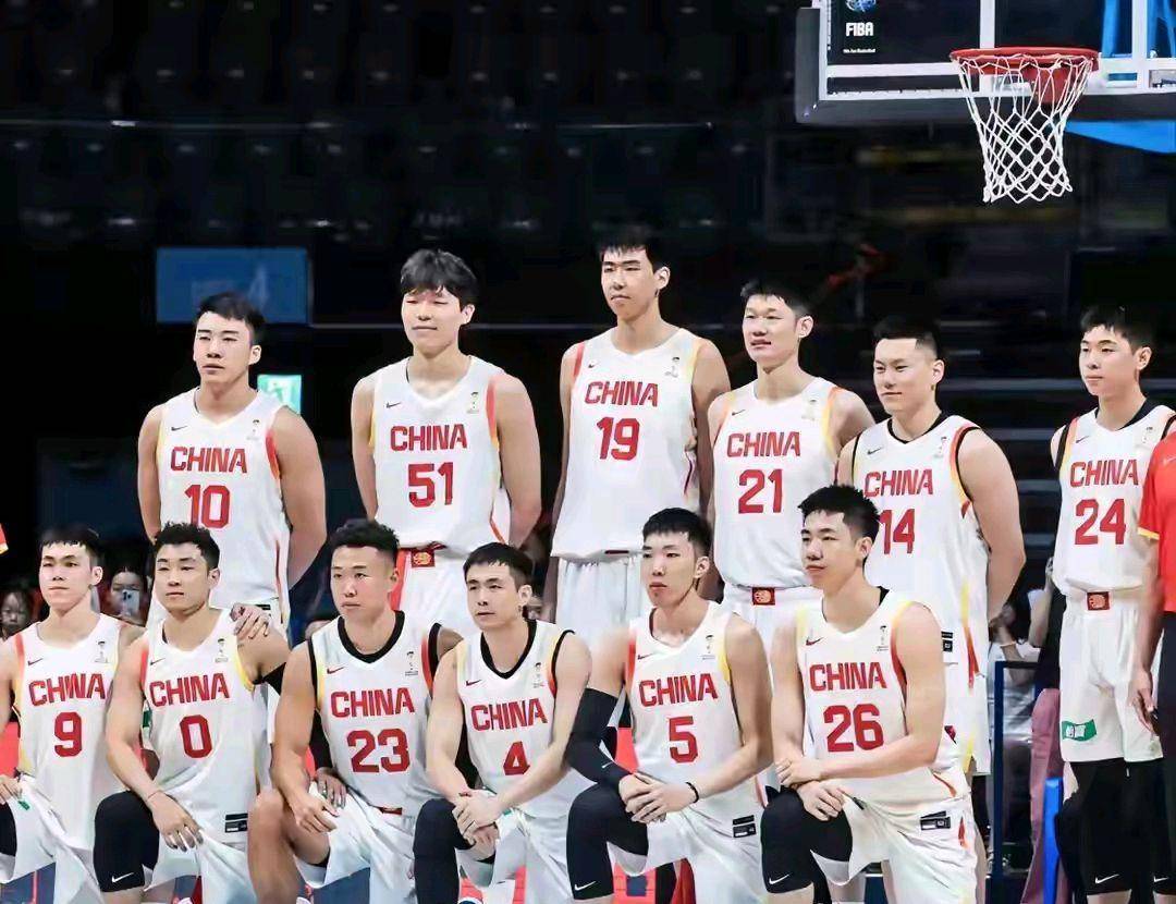 中国男篮vs喀麦隆！4大优势加持，对方有2名NBA球员，但水平一般