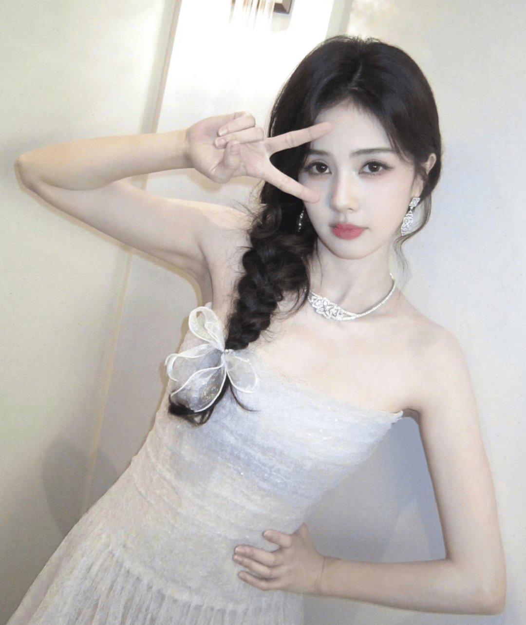 21f48083ea94474e831377ed89be5498.png