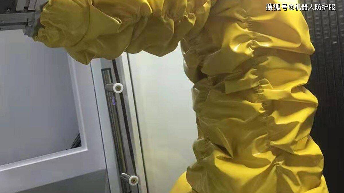 木工机器人防护服数量怎么确认