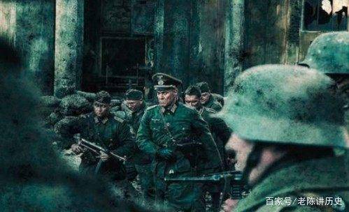 德国最忌讳的两线作战，为何到 1941 年，居然让希特勒自己拾了起来？就没人冒死劝谏？