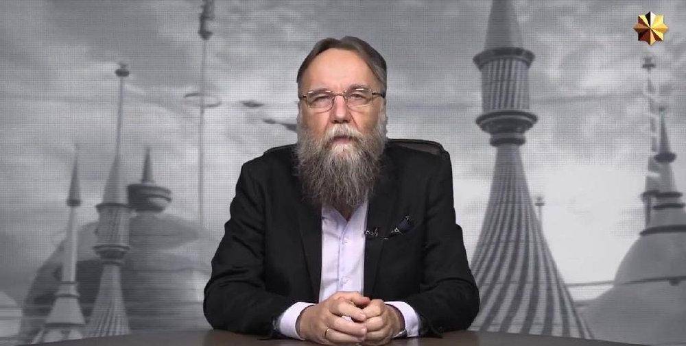 伊朗垮台后下一个就是俄罗斯?杜金发出末日预言:西方核弹已对准莫斯科!_亚历山大·杜金_核武器_普京