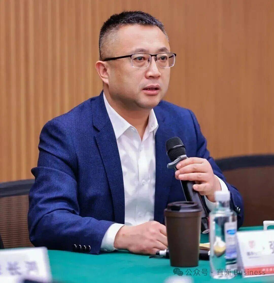张义智。图源：金诃山健2025年度工作总结会议公开稿