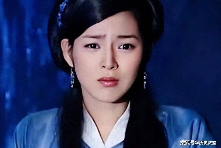 原创            被豪门当“玩物”、孕期扎针185次，最美三圣母怎么样了？