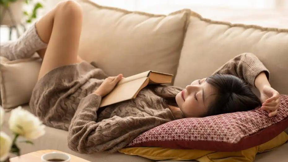 原创            半小时“午睡”被推翻？医生：脑梗人过50岁，午睡要尽量做到3点