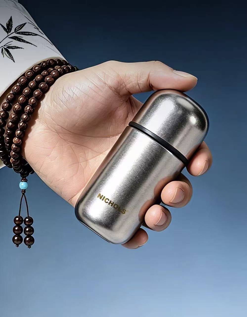 尼可尔斯｜同样叫纯钛杯，为什么有的是日用品，它能当文玩