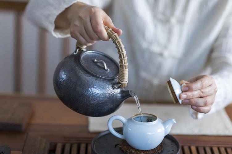 罗格 | 晚上想喝茶又怕睡不着？普通人喝茶该注意哪些细节