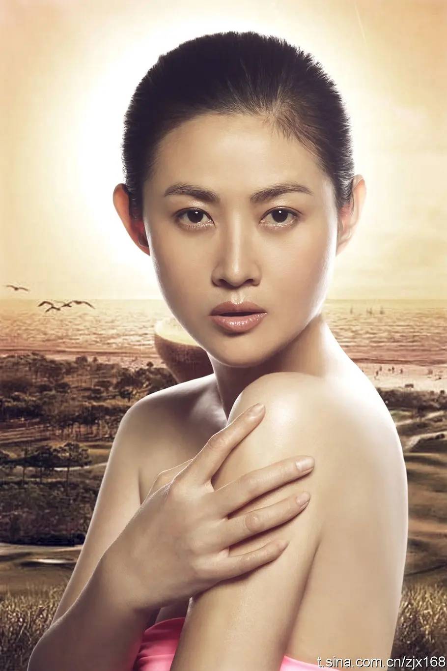 “潘金莲”王思懿昔日写真美爆了！长相妩媚身材火辣太性感