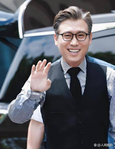 原创            如今大家才明白李乃文频繁登上综艺缘由，并非手头缺钱，而是他在录制过程中玩得投入尽兴。熟悉他的观众都清楚，李乃文是专注拍戏的实力派