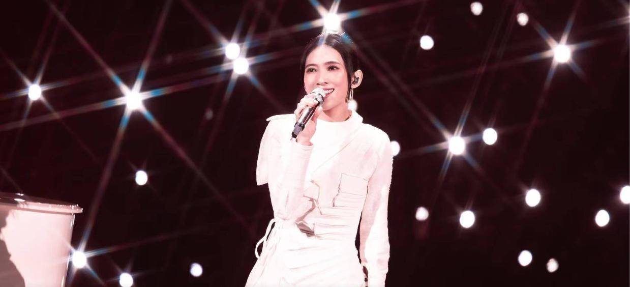 第四届浪潮音乐大赏圆满收官：王菲《世界赠予我的》荣膺年度歌曲