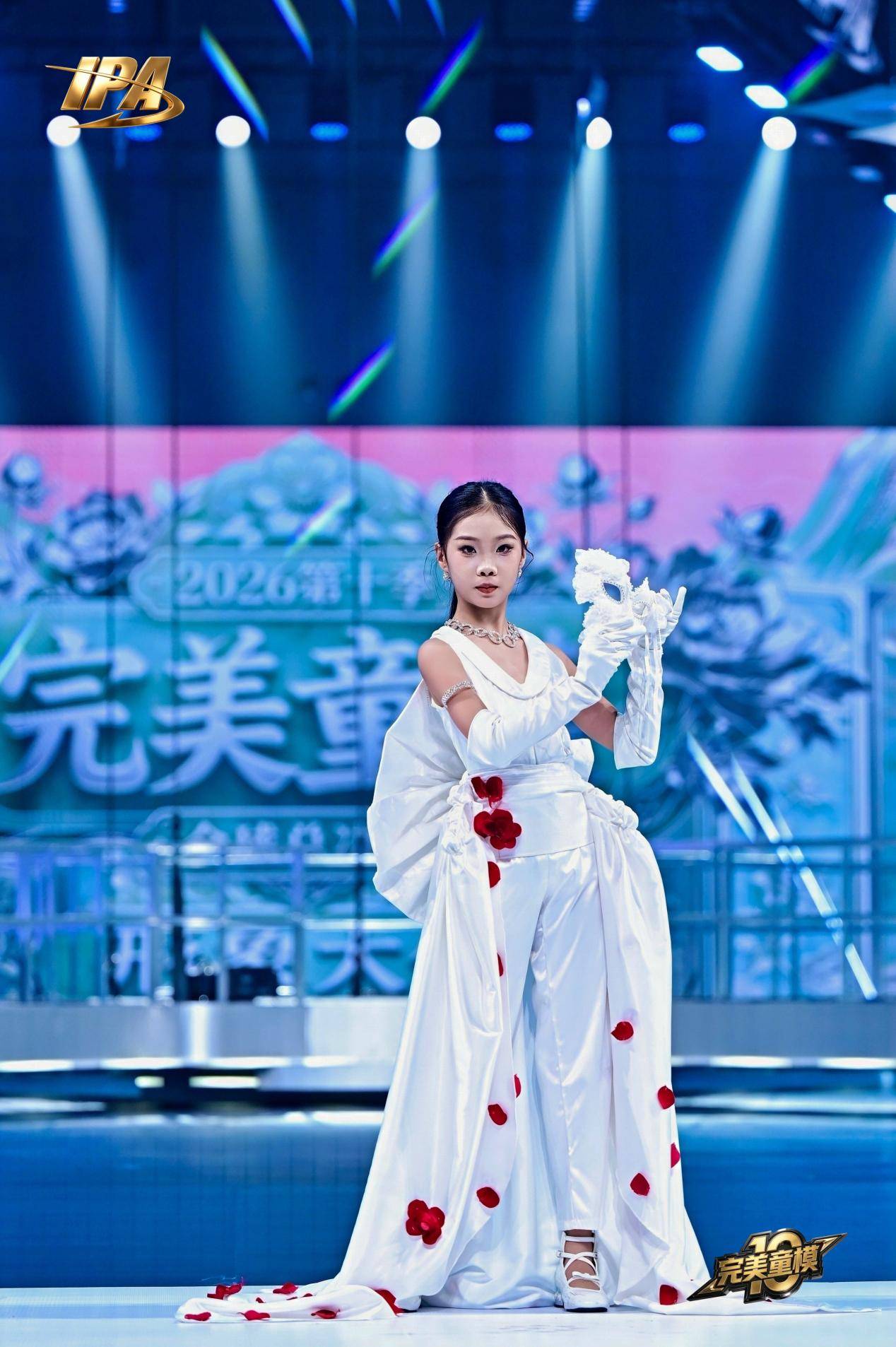 全网出圈！第十季完美童模 形象大使王菲菲高光回顾！