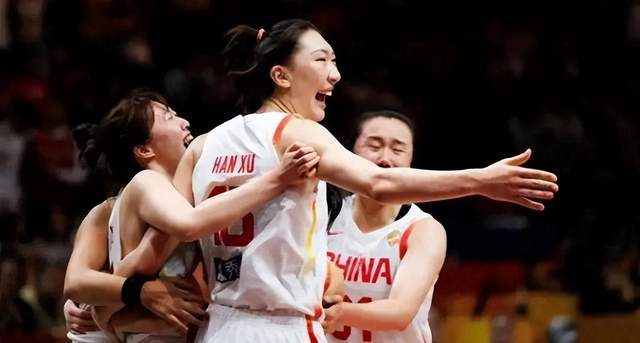 别用只输给冠亚军为中国女篮遮羞，四点说明宫鲁鸣执教已成笑话