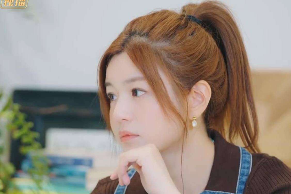 陈妍希自曝家里缺一个能帮儿子立规矩的人封面图