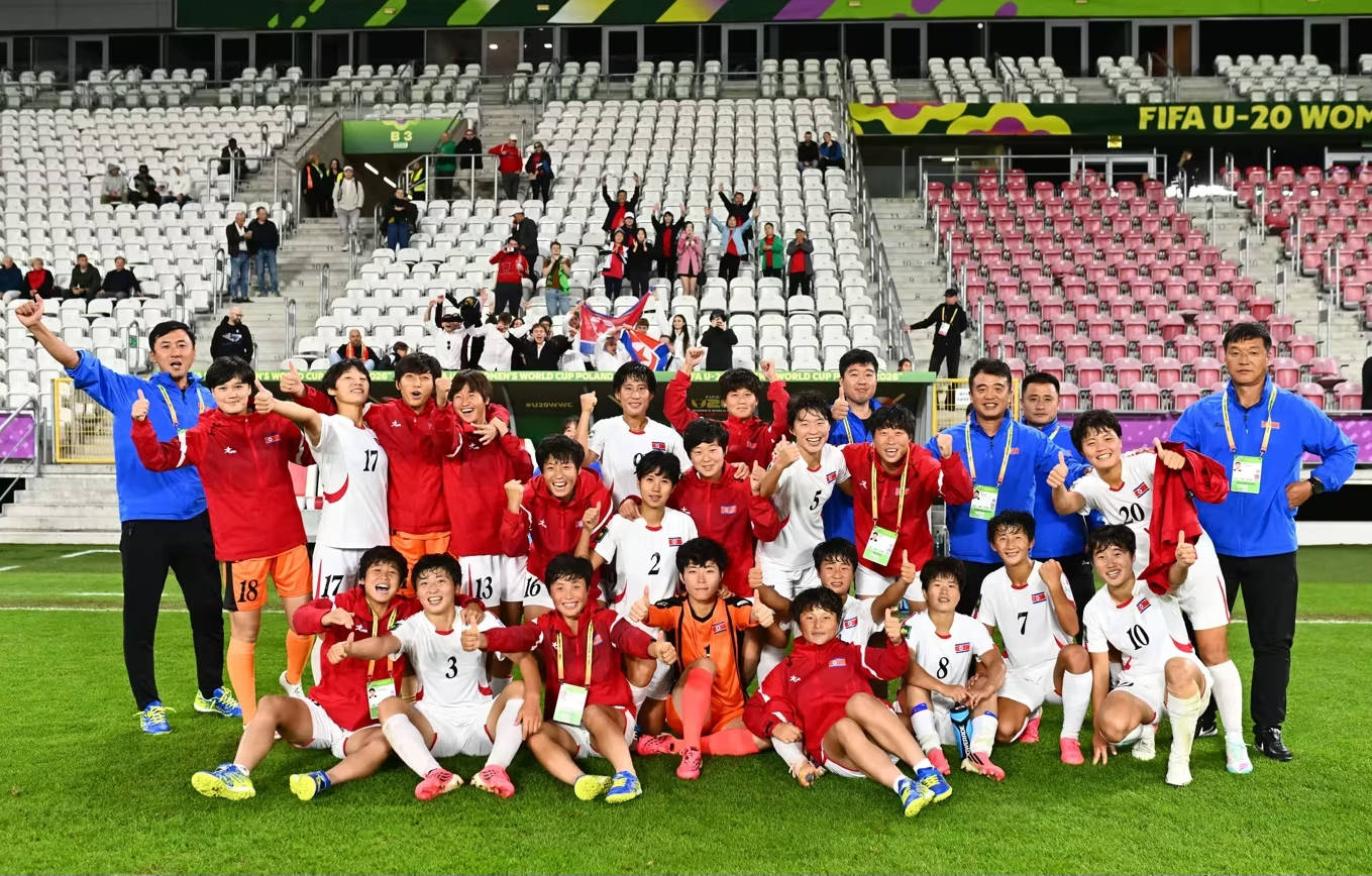 3-0！朝鲜女足火力全开，三连胜0失球强势晋级，淘汰赛将战日本！
