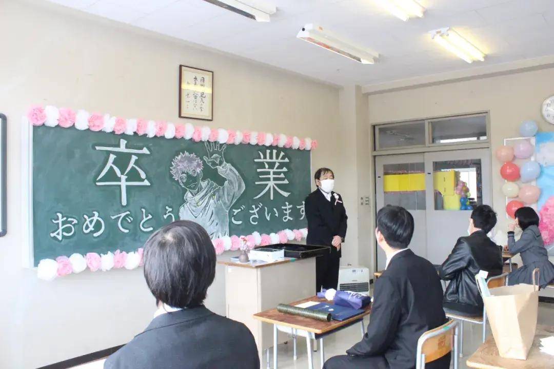 请输入图片描述