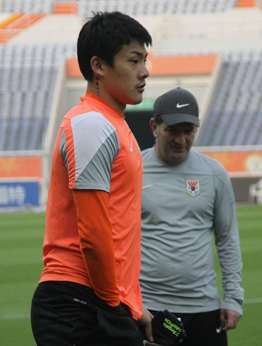 泰山队休赛期真相解析：勿轻信网络传言，理性看待球队现状与短板