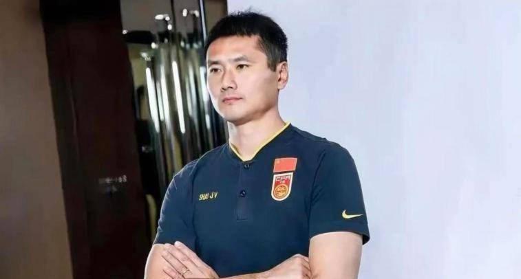 9月18日：董路一句话点破国足新帅的底色，邵佳一不玩虚的刷到董路一条视频