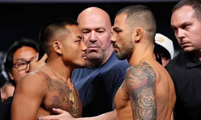 UFC首位男子亚洲冠军对决前任王者，强势捍卫金腰带！