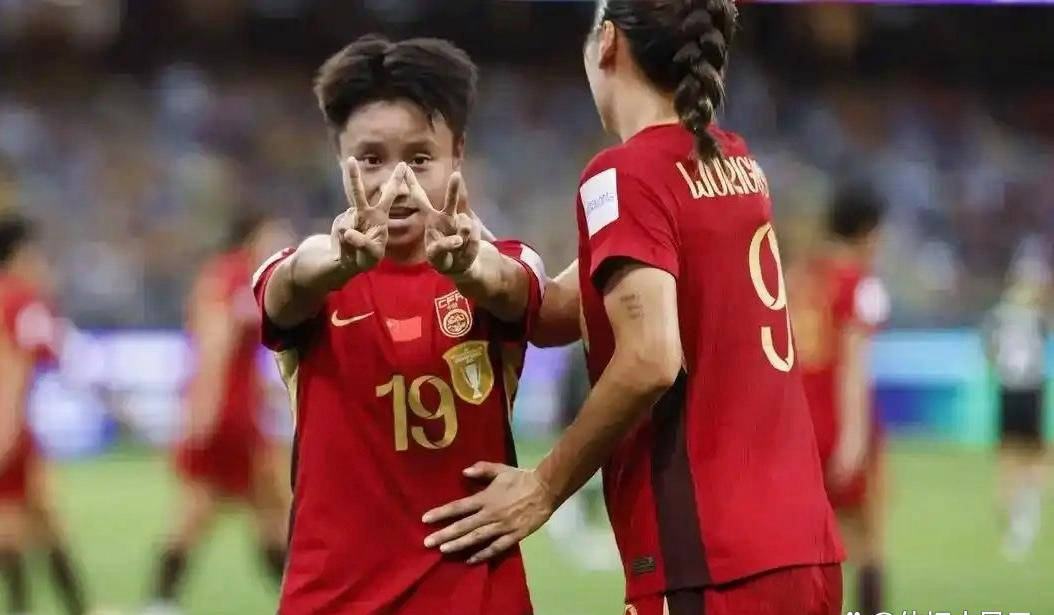 亚运会女足八强战:中国女足迎战越南,稳夺四强席位,CCTV5直播