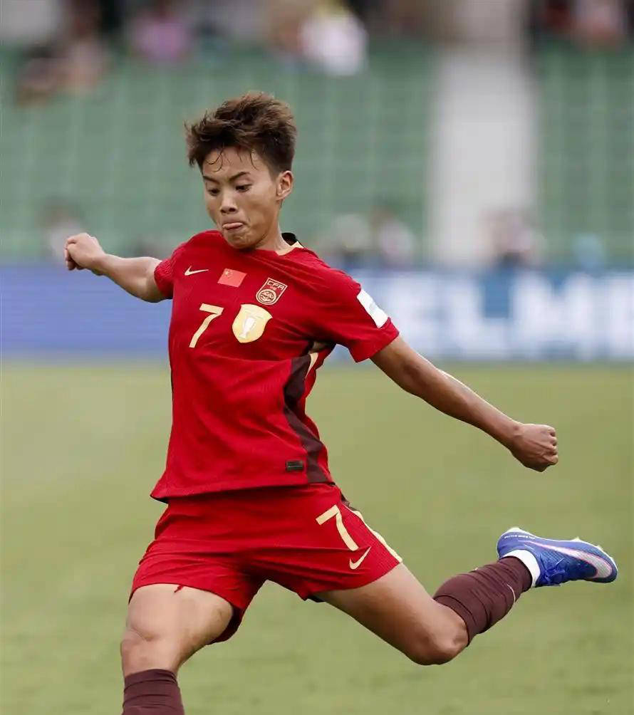 120分钟的较量！王霜立柱破僵，中国女足艰难晋级亚运会四强