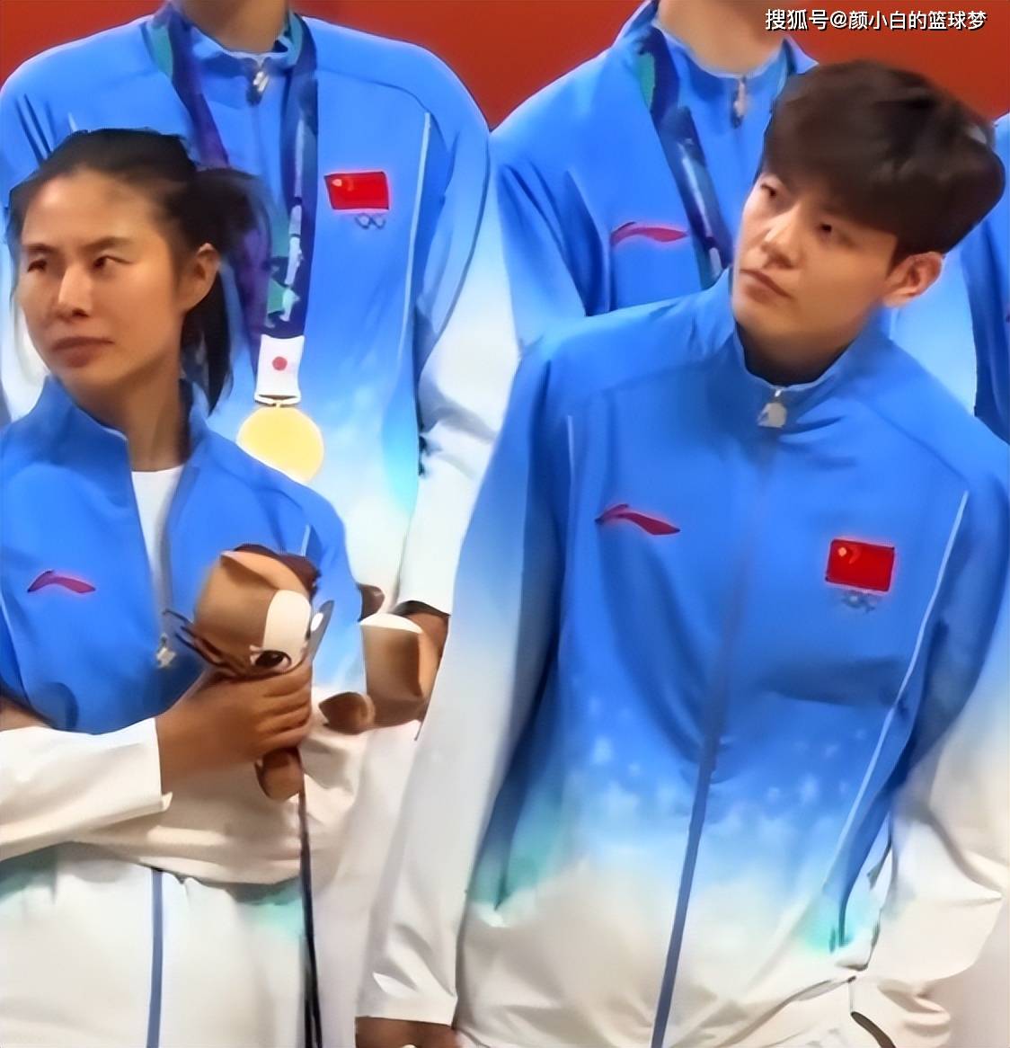 美女篮球