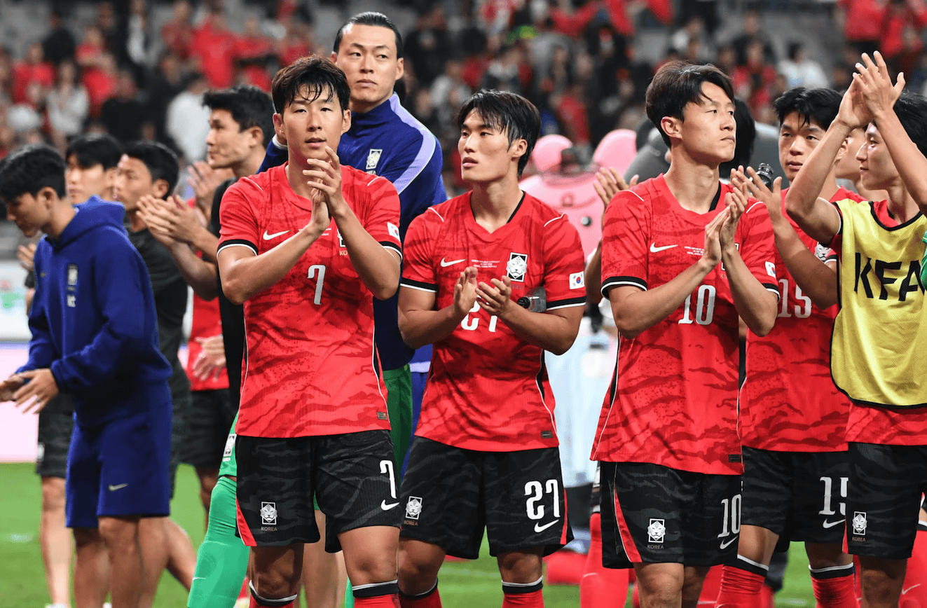 从3-0到1-4！韩国队主场完败乌拉圭，马宁执法全场仅出1黄