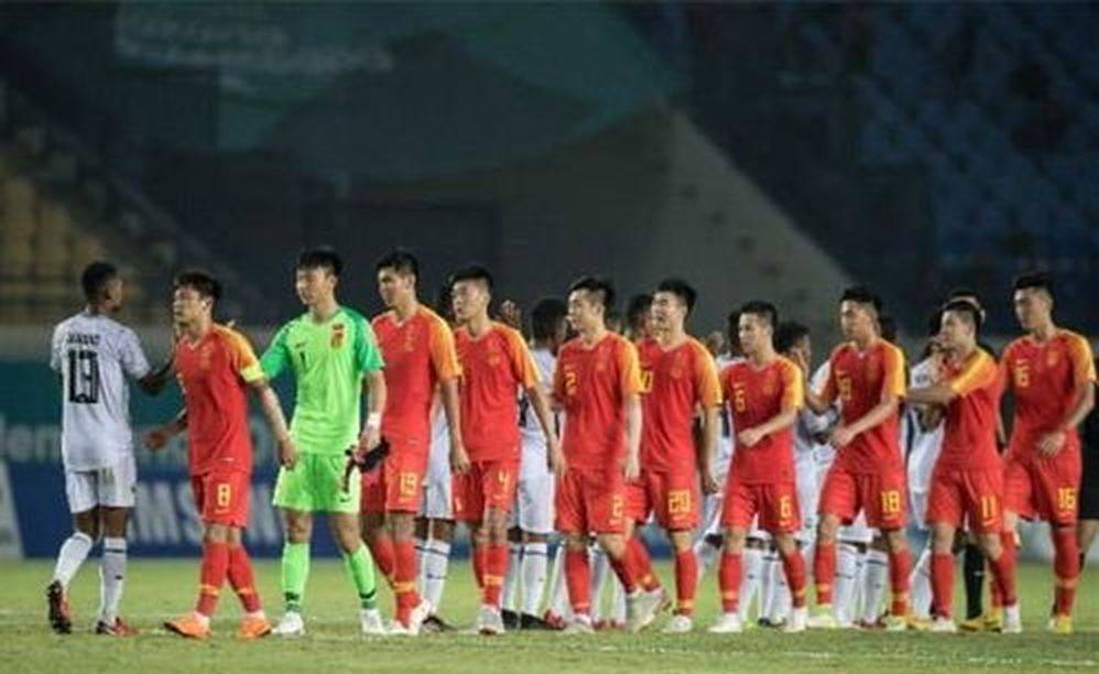 国足热身赛一败涂地，U23 国足拿到亚运会铜牌，有人骂宋凯，有人夸宋凯，对于宋凯，到底该骂还是该夸？