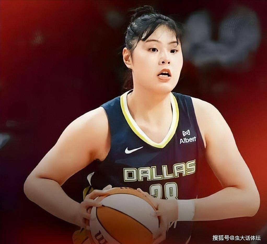 16分大逆转！女武神77-73险胜飞翼2-1晋级，李月汝再度无缘出场