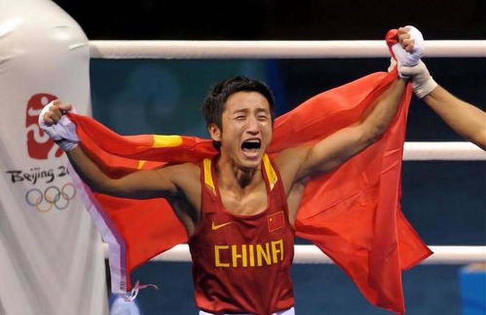 杨成宇亚运拳击决赛0比5三回合全输，30岁老将首战无不满，林郁婷等19个月获资格