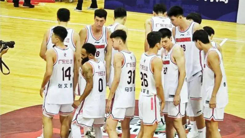 CBA三大动态：广东面临挑战，山东核心缺阵，新疆传喜讯