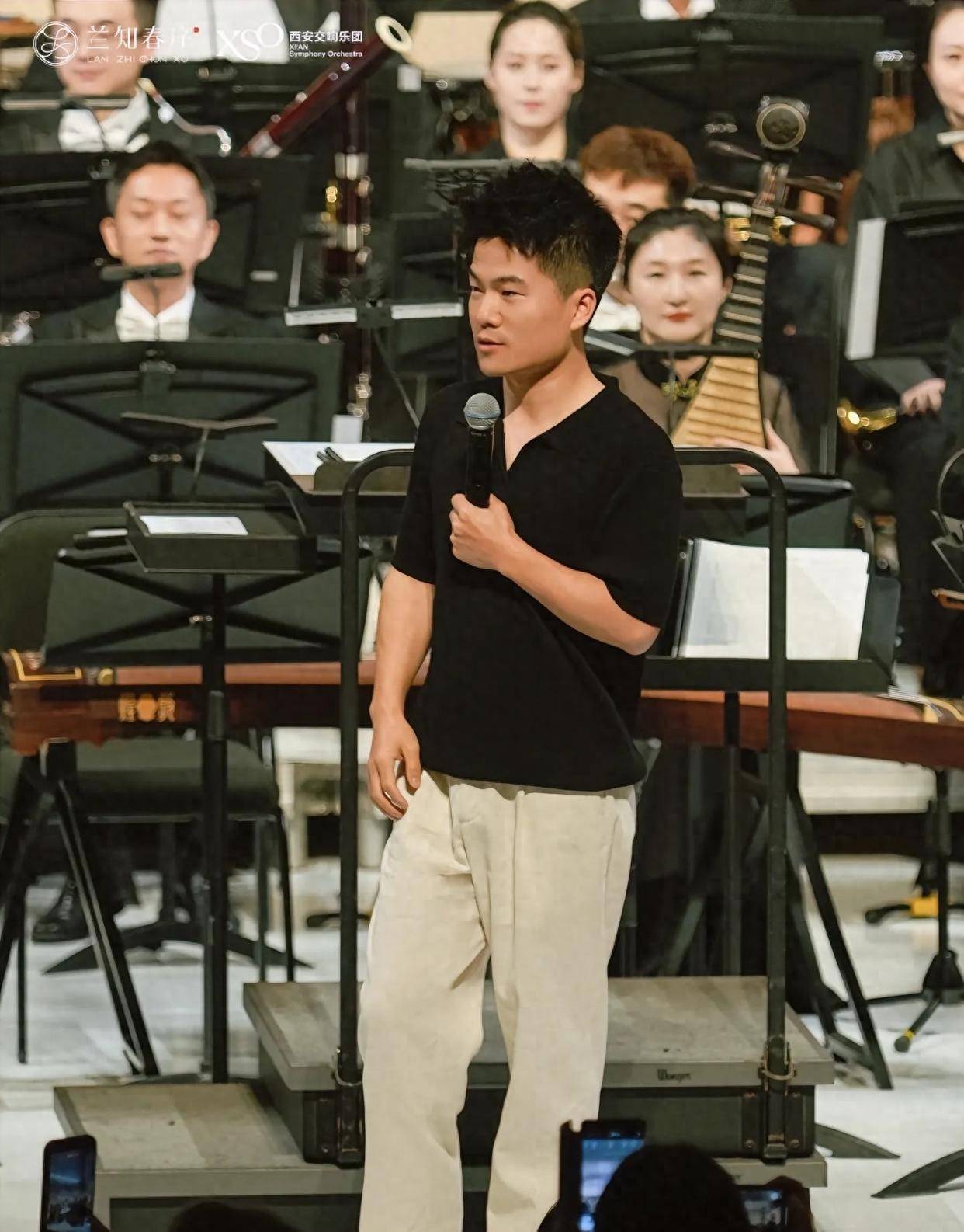 董宇辉线下音乐会首秀，全程闭嘴不开直播，票价仅需80元(图3)