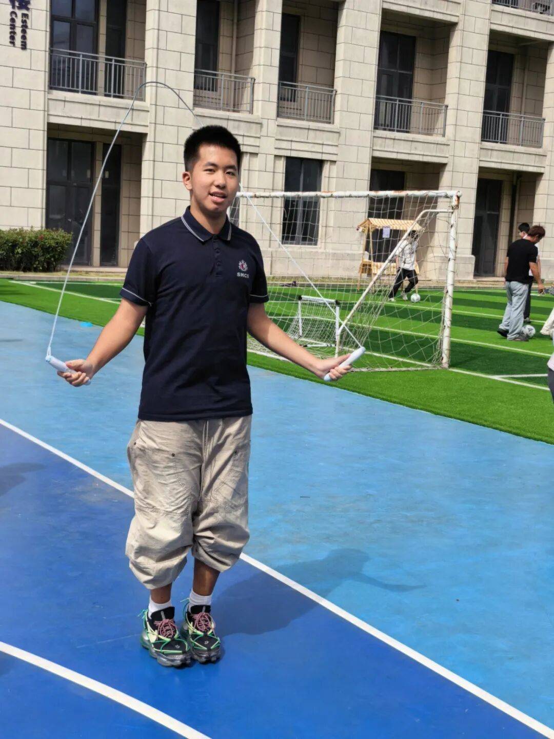 跳绳.jpg