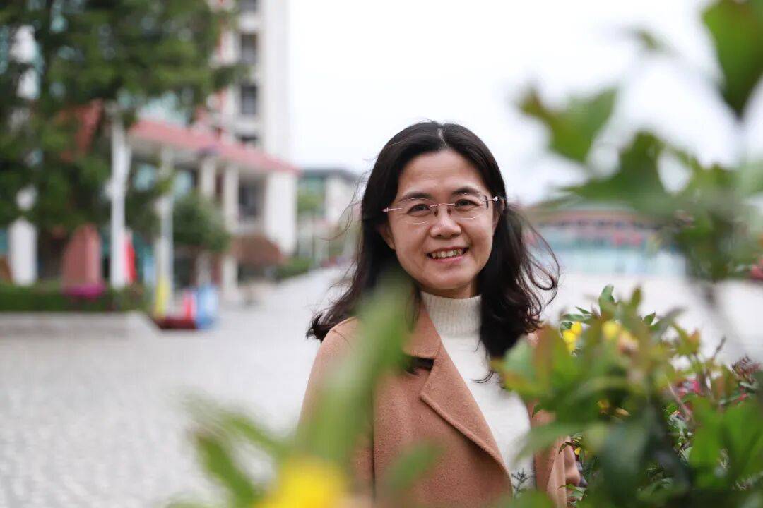 1彭红梅.JPG