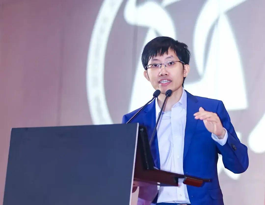 DeepSeek Founder Liang's Funds Surge 57% as China Quants Boom - Bloomberg