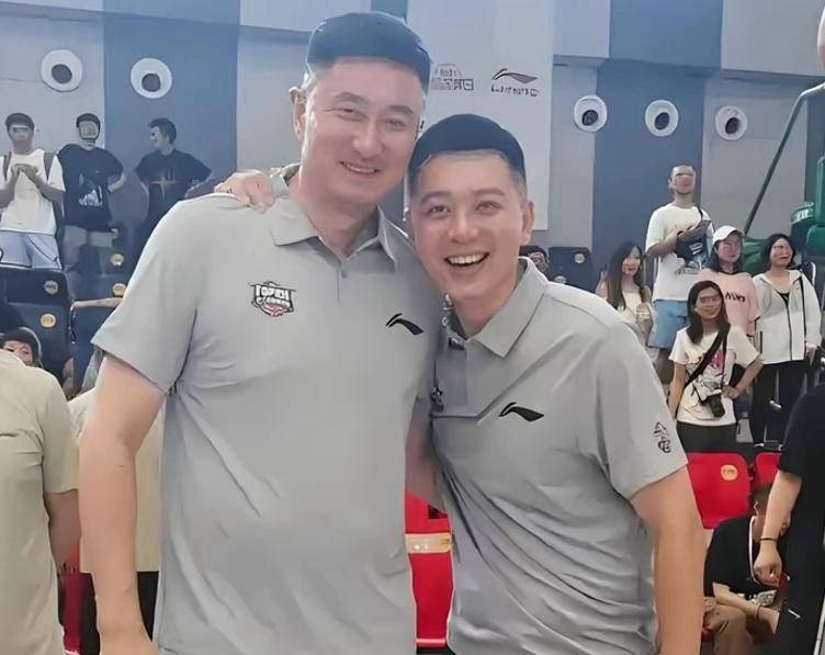 正式签约！杜锋新角色曝光，与CBA宿敌再度联手！