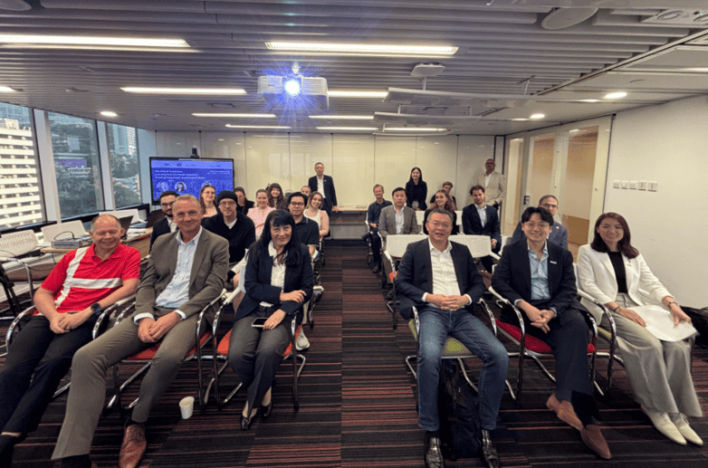 王艾英博士出席明日城市研讨会,恩华特垃圾收集系统释放中国香港公共空间(图6) 王艾英博士出席明日城市研讨会,恩华特垃圾收集系统释放中国香港公共空间(图6)