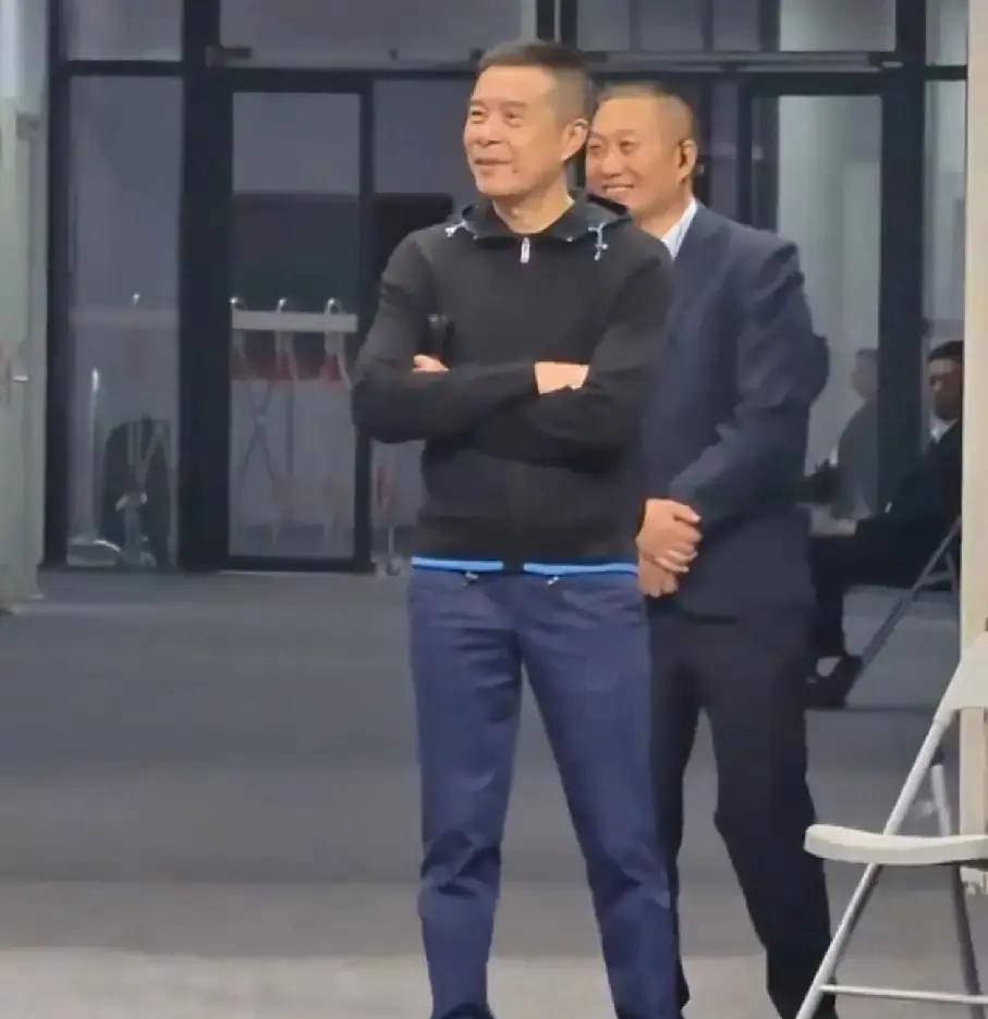 CBA最新动态：陈海涛的关键决策，三冠功勋球员主动请战，杜锋能否复出？
