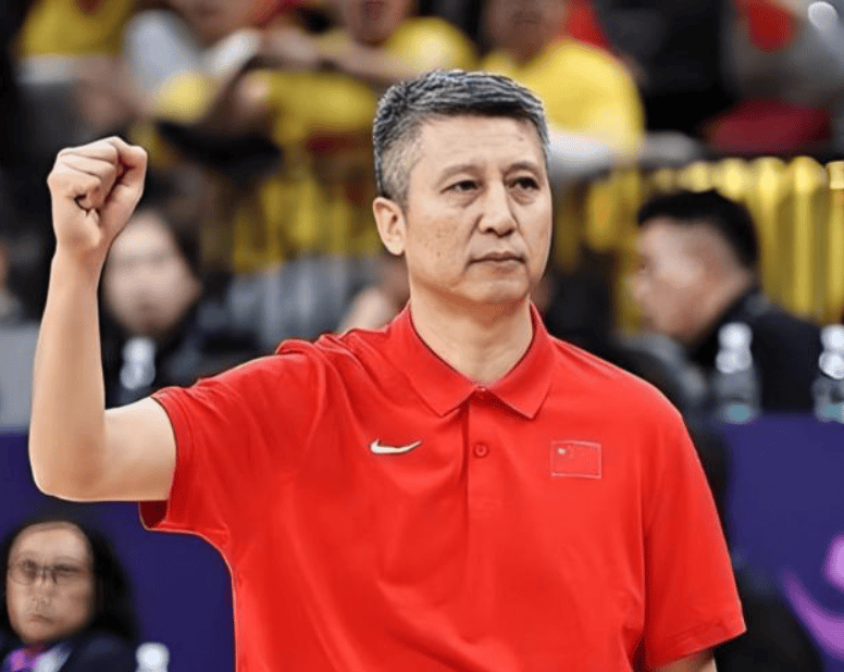 宏远速递！徐杰深夜发声，胡明轩或落选郭士强大名单，水货大外离队倒计时！